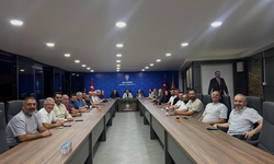 AK Parti Bilecik İl Başkanlığı haftalık yönetim kurulu toplantısını yaptı