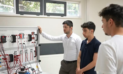 Meslek Yüksekokulları Yapay Zeka Eğitimiyle Mezunlarını Hemen İşe Hazırlıyor