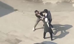 Sopalar, yumruklar, terlikler havada uçuştu