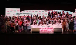 Kocaeli Kitap Fuarı’nda “Kızlar Güçlenirse Dünya Güçlenir” mesajı verildi