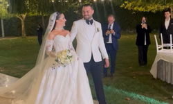 Dt. Betül Durmaz ve Onur Enginler dünyaevine girdi