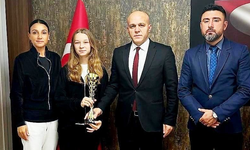 Yağmur Şevval Dursun’dan Müdür Başer’e Ziyaret