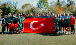 Sakaryaspor 29 Ekim Cumhuriyet Bayramı’nı Kutladı
