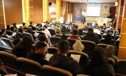 SGM’de Düzenlenen Teknoloji ve Eğitim Semineri Öğrencilere Işık Tuttu