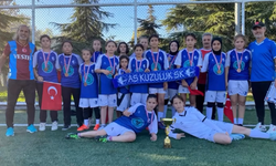 As Kuzulukspor Kadın Futbol Takımı’ndan Gururlandıran Başarı