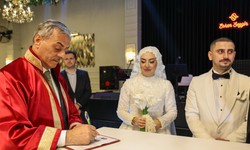 Büşra ve Semih Mutluluğa “Evet” Dedi