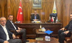 Milletvekili Bayraktar Keşap Belediye Başkanını FİSKOBİRLİK’te Ağırladı