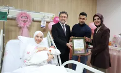 Her Bebek ve Yeni Evlenecek Çift İçin Bir Fidan