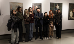 Öğretmenler Günü’ne Özel “Spektrum” Resim Sergisi OSM’de Açıldı