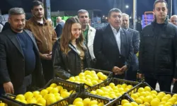 Özdemir'den hal esnafına ziyaret