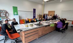 Sakarya’da Özel Bireylerin Ailelerine Çevre Dostu Atölye