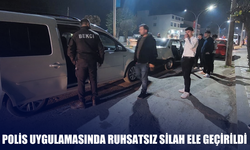 Akyazı’da Trafik Uygulamasında Ruhsatsız Silah Ele Geçirildi