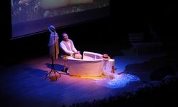 “Hayatı Hikâye Olan Adam: Sait Faik” Oyunu İzleyiciden Tam Not Aldı