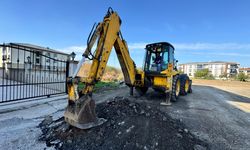 Serdivan’da Yol Çalışmaları Hız Kesmeden Devam Ediyor