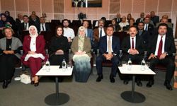 SUBÜ Rektörü Prof. Dr. Mehmet Sarıbıyık +1 Eğitim Modeli’ni TÜRGEV Çalıştayında Anlattı