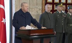 Büyük Önder Atatürk için Anıtkabir'de devlet töreni düzenlendi