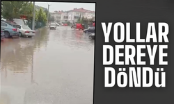 Sağanak yağış yolları dereye çevirdi