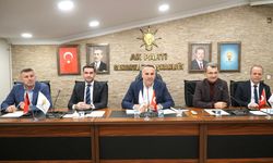 AK Parti Sakarya Teşkilatı’nda Değerlendirme Toplantıları Gerçekleştirildi