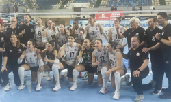 Sultanlar Zirvedeki yerini korumaya devam ediyor