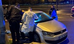 Pendik Sahilinde Park Halindeki Otomobilde Ölüm