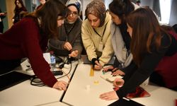 SAÜ’de “IdeaFusion” etkinliği: Öğrenciler yenilikçi projelerle yarıştı