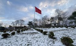 İstanbul'da kar yağışı güzel görüntüler oluşturdu