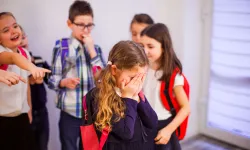 Akran Zorbalığının Kökü Evde Atılıyor