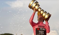 Britanyalı bisikletçi Simon Yates, 33 yaşında "emekli" oldu