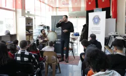 Bursa’da Görme Engellilere Masal Dinletisi