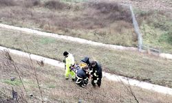 Çanakkale'de cenazeye gidenleri taşıyan otomobilin devrildiği kazada 5 kişi yaralandı