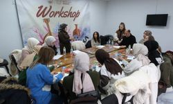 Terapötik Kartlarla Duygu Atölyesi Düzenlendi