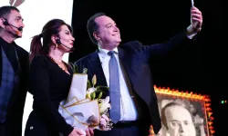 Gazeteciliğin keskin kalemi Uğur Mumcu Manisa'da anıldı
