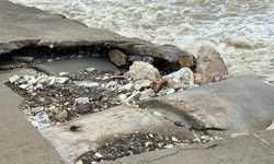 Yamanlı Mahallesi’ndeki Hasarlı Köprü Tedirgin Ediyor