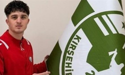 Dilber profesyonel futbol kariyerine adım attı