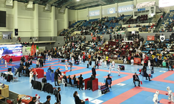 Türkiye Yıldızlar Ligi Final Etabı Karate Müsabakaları Sakarya’da Başladı