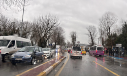 Sakarya’da Yağış Trafiği Kilitledi