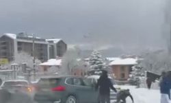 Kayan araç vatandaşların arasına daldı