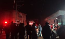 Orhaneli’de Ev Yangını: Alevler Yan Eve Sıçradı