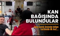 Yeni Camii’nde tarihi gün