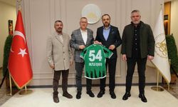 Sakaryaspor Yönetiminden Belediye Başkanlarına Ziyaret