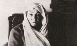 Zübeyde Hanım, Vefatının 103. Yılında Saygı ve Minnetle Anılıyor