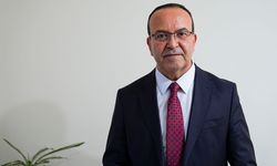 28 Şubat'ta eşinin başörtüsü nedeniyle ihraç edilen emekli albay, yaşadıklarını anlattı: