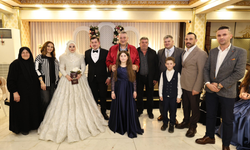 Serdivan’da iki çift dünya evine girdi