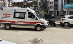 Bolu’da Otomobil ile Motosiklet Kafa Kafaya Çarpıştı: 1 Yaralı