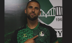 Zwolinski Uzatmalarda Kırmızı Kart Gördü