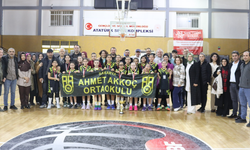 Şampiyon Ahmet Akkoç Ortaokulu Oldu