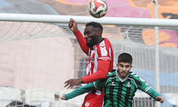 Sakaryaspor Deplasmanda Dağılmaya Devam Etti