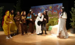 'Masal Dünyası' minik izleyicilerle buluştu