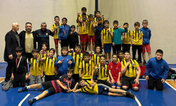 Serdivan Belediyesi Güreş Takımı’ndan Çifte Şampiyonluk