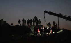 Bakanlar, 6 Şubat depremlerinde hayatını kaybedenleri andı